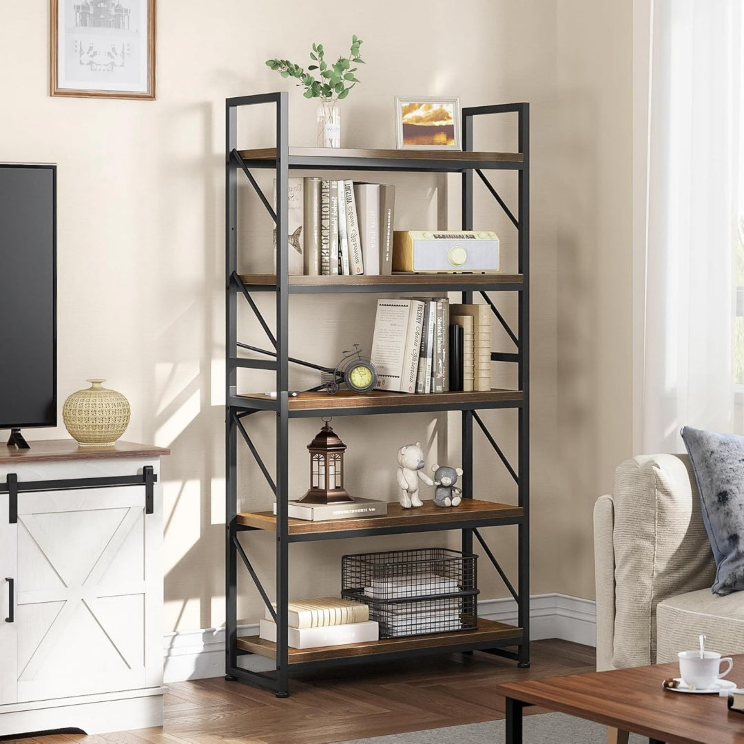 Usage sejour, etagere bibliotheque gris clair en bois